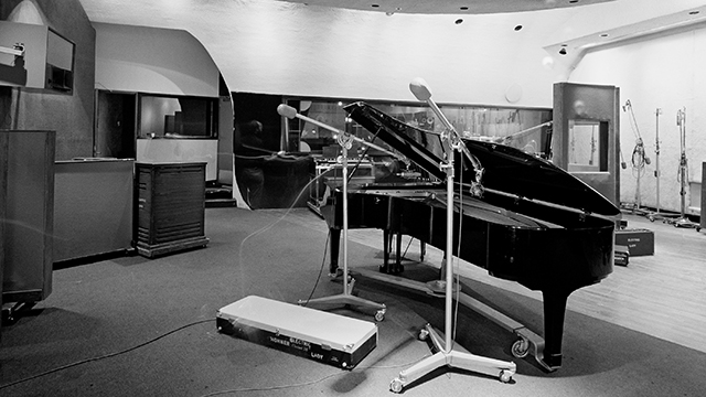 Inside the completed Electric Lady Studios (Credit: John Veltri / Copyright Authentic Hendrix, LLC)